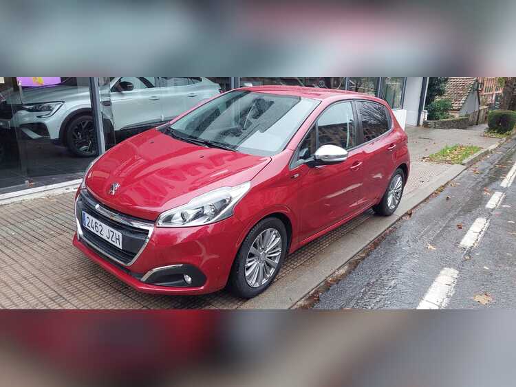 Peugeot 208 1.6 hdi foto 11